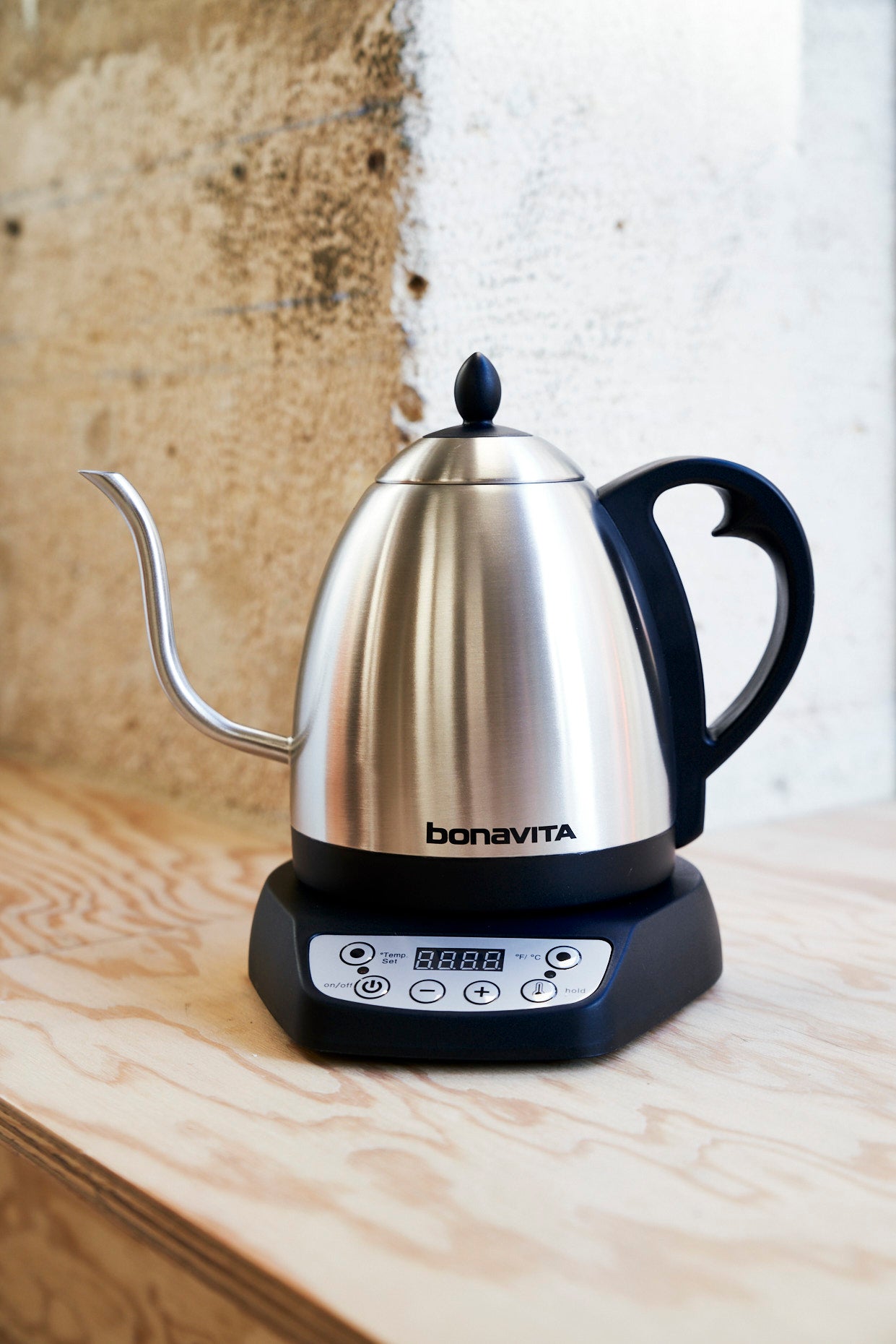 Bonavita Electric Kettle - KB Coffee Roasters